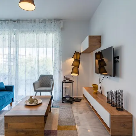 Lejlighed Starlet 1bedroom W Pool And Balcony In Larnaca