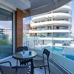 Starlet 1-br W Pool & Balcony In Lejlighed Larnaca