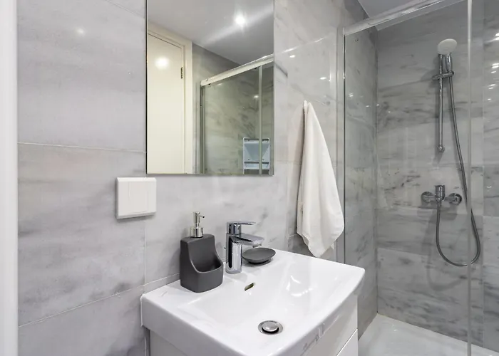 דירה Starlet 1-br W Pool & Balcony In *