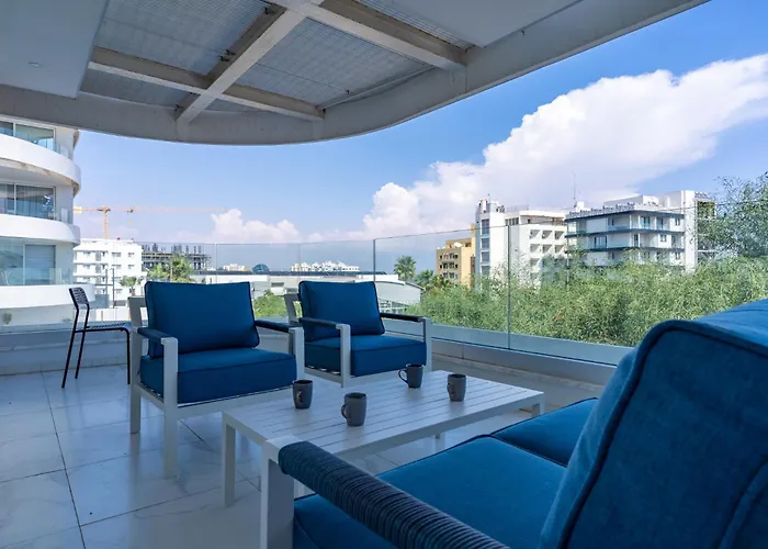 דירה Starlet 1-br W Pool & Balcony In *